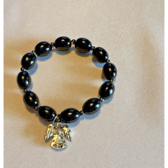 Black Beaded Stretch Bracelet Silver Angel Thunderbird Charm Spiritual - Picture 1 of 6
